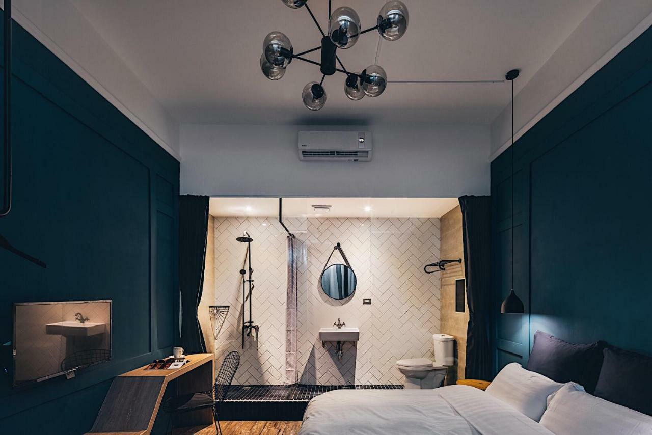 The Gatsby Apartment Tainan Exteriör bild